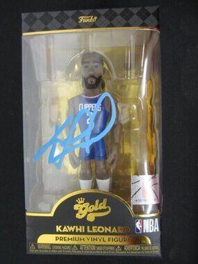 Kawhi Leonard signed Funko Vinyl Gold NBA LA Clippers 5" w/COA